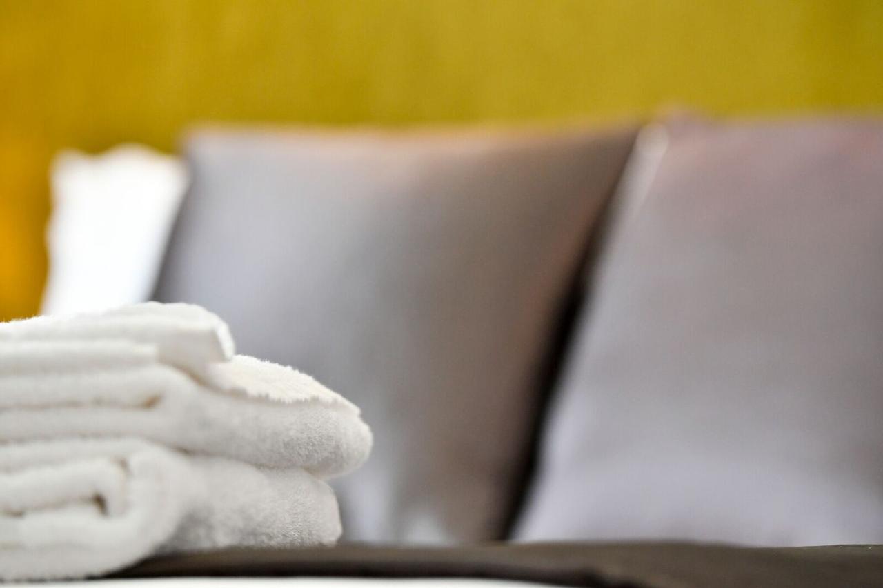 The Clink Boutique Hotel Карлоу Екстериор снимка