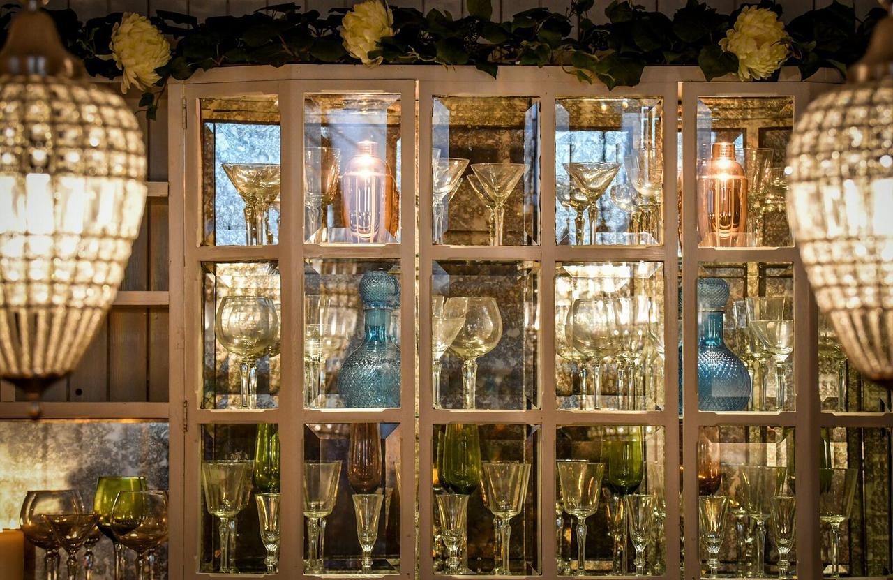 The Clink Boutique Hotel Карлоу Екстериор снимка