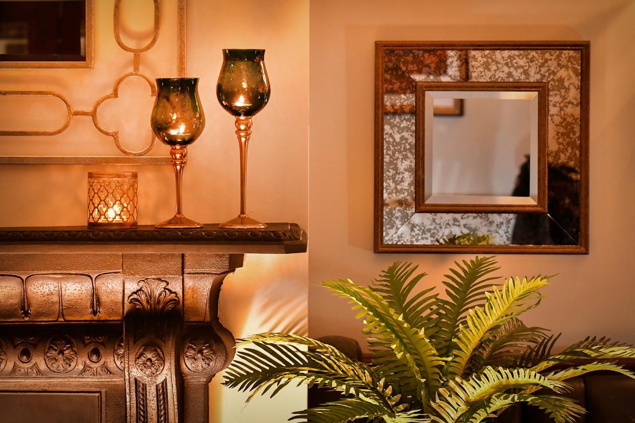 The Clink Boutique Hotel Карлоу Екстериор снимка