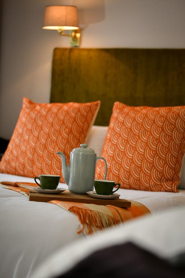 The Clink Boutique Hotel Карлоу Екстериор снимка